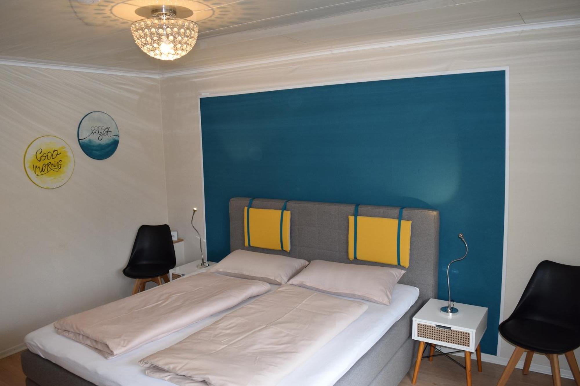 Auf Dem Dorf, Appartement *